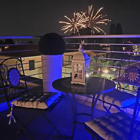 View - Nuovo Con Solarium Vista * ガルダ